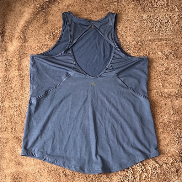 Under Armour Women's Blue Tank Top - Picture 4 of 5